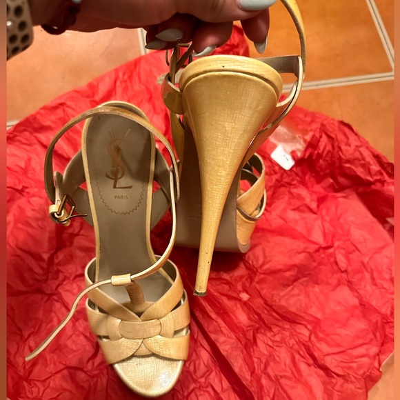 Saint Laurent hight heels on size 39 in good used condition - Picture 4 of 11